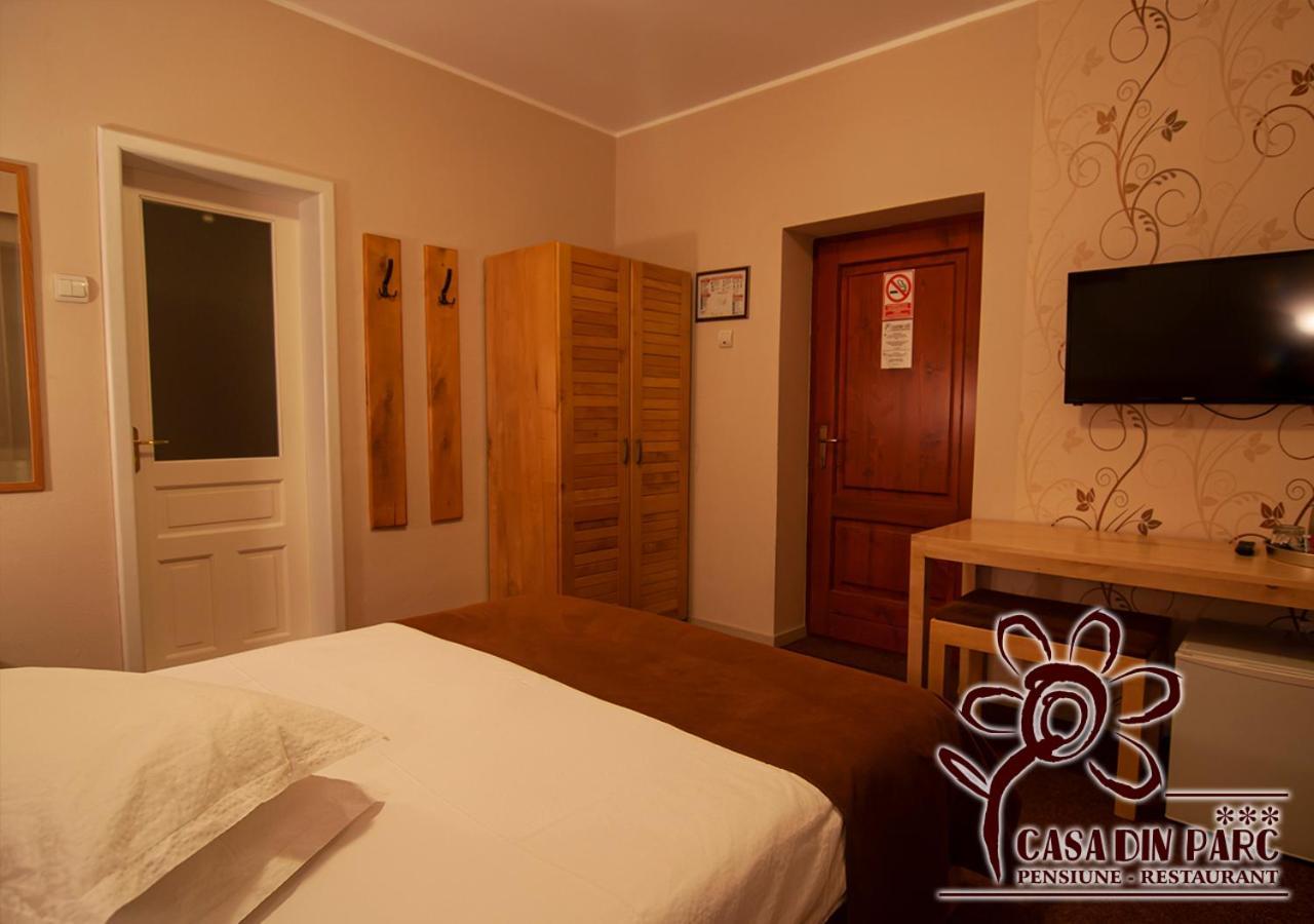 Guest house Casa Din Parc